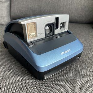 Polaroid One600 Classic Instant Camera (Blue)